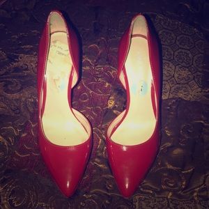 Like new, wore them once or twice.